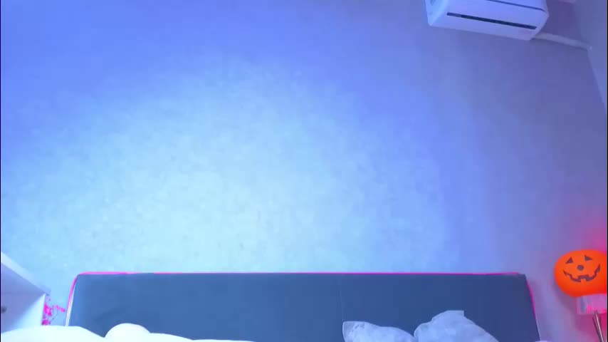 kikiolovely Live Sex December 17, 2025