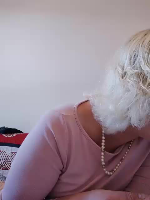 Vika211 Live Sex December 17, 2025