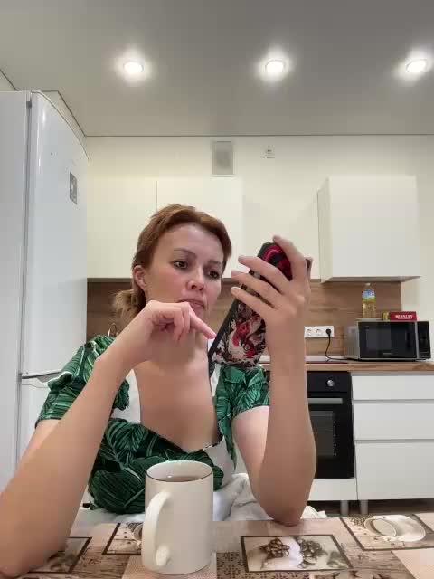 vik77777A Live Sex December 13, 2025