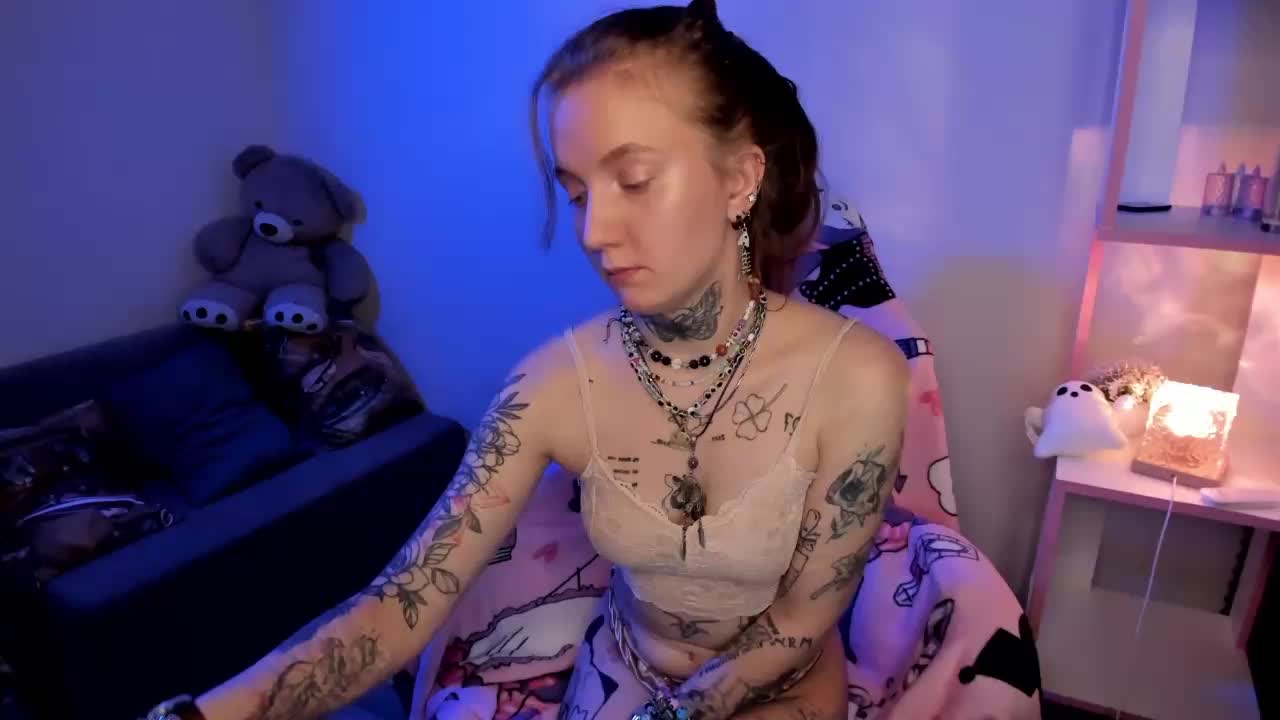 Mary-Xextra Live Sex December 17, 2025