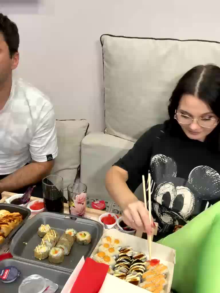 _Milashka_ Live Sex December 17, 2025