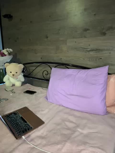 Leyla-kavkaz Live Sex December 13, 2025