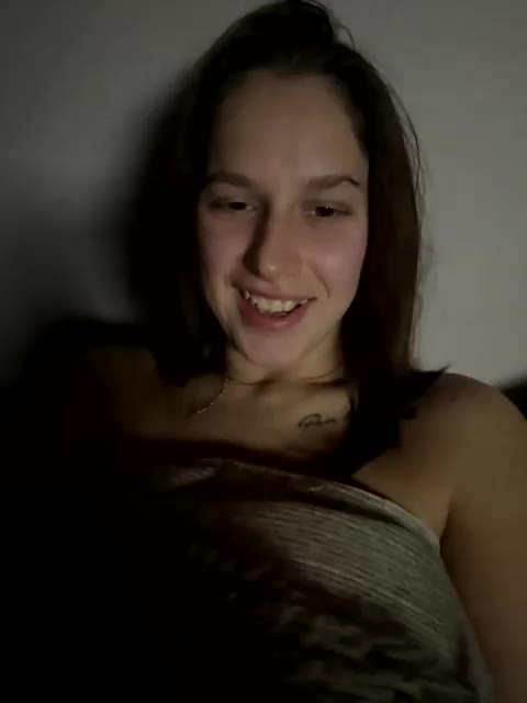 _Alyaaaaa_bc_ Live Sex December 13, 2025