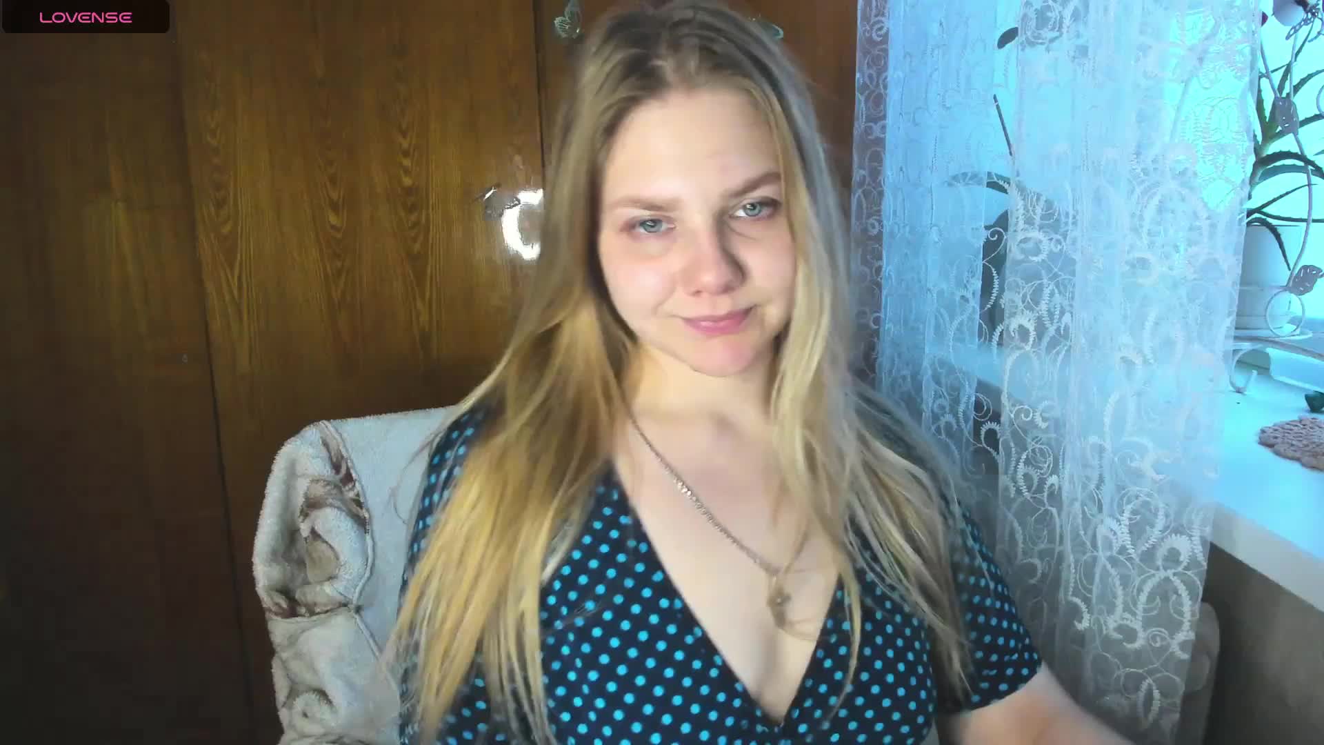 Emma-Frizea Live Sex December 13, 2025