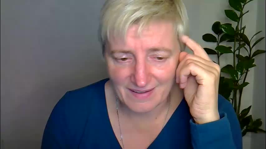 vea_motty Live Sex December 14, 2025