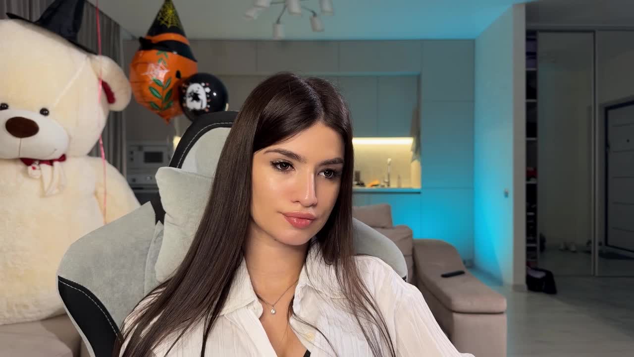 Sofi-Mi Live Sex December 15, 2025