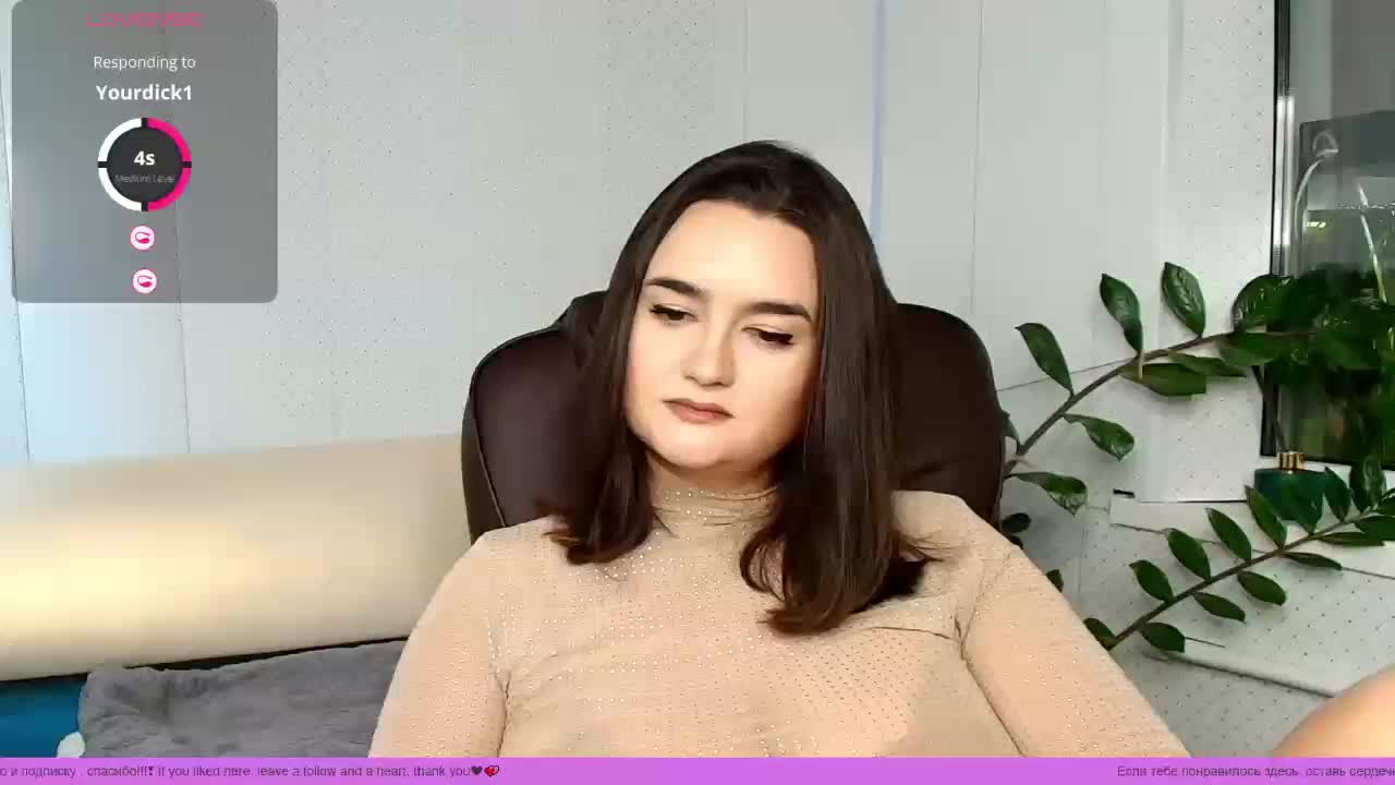 LinaCrave Live Sex December 14, 2025