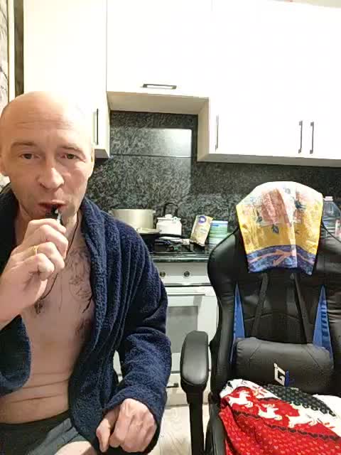 Innokentiy449 Live Sex December 17, 2025