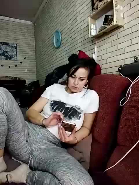 Lina-a-13 Live Sex December 13, 2025