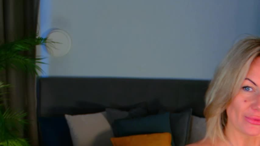 AssolMonet Live Sex December 13, 2025