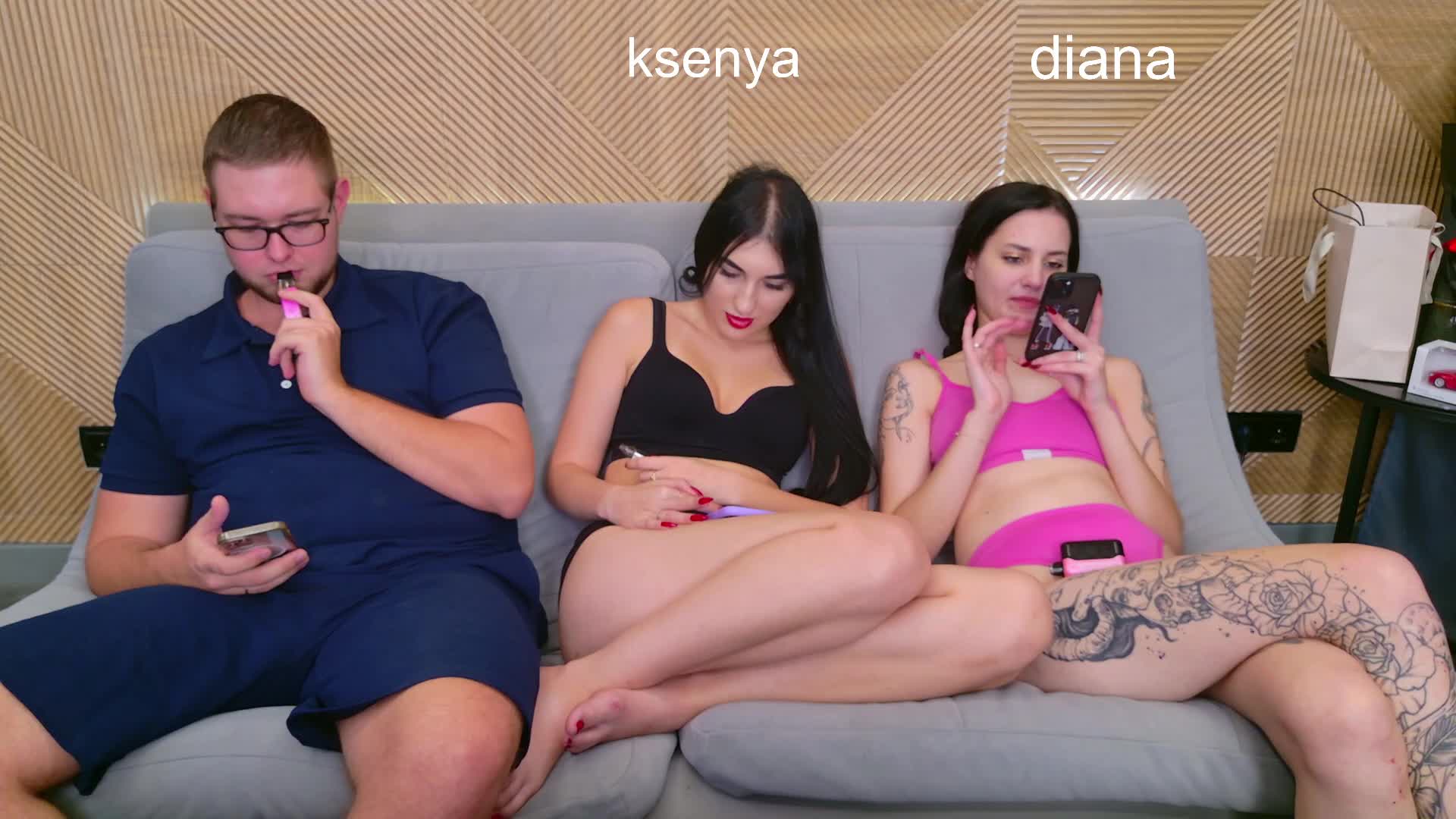 WebcamSlut Live Sex December 14, 2025