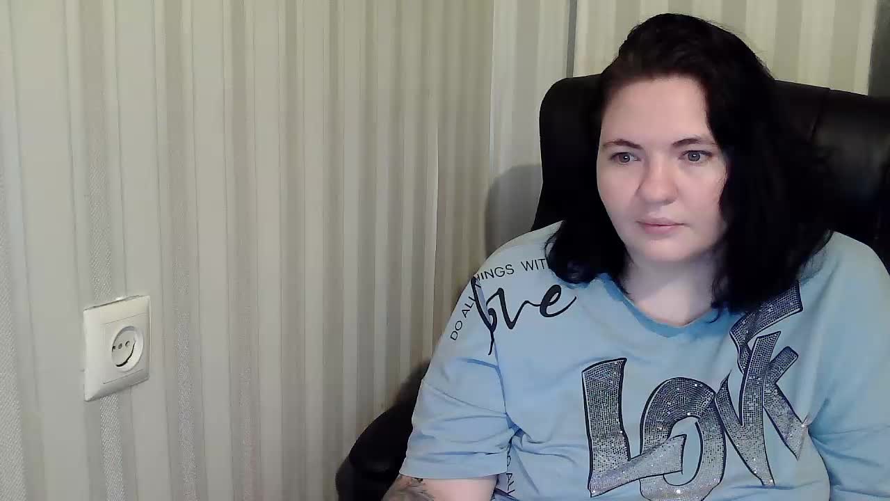 XLisaBlueX Live Sex December 13, 2025