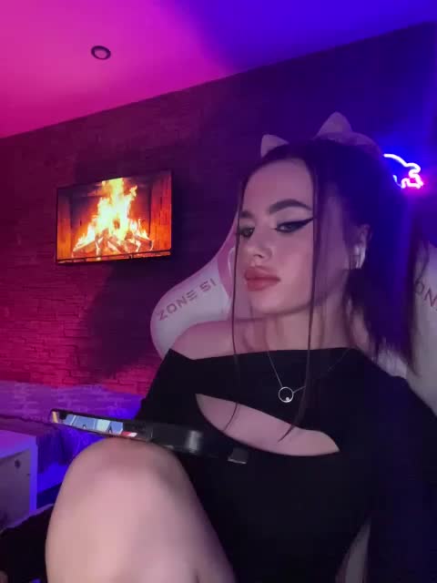 HotGirlEva Live Sex December 13, 2025