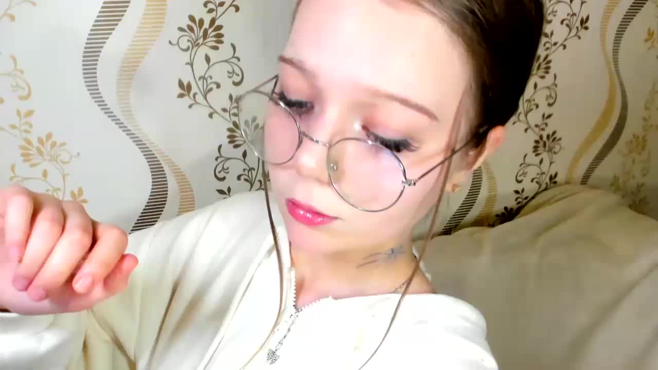 MelMooon Live Sex December 13, 2025