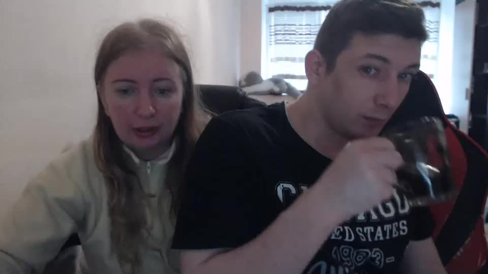 jenisandpeter Live Sex December 17, 2025