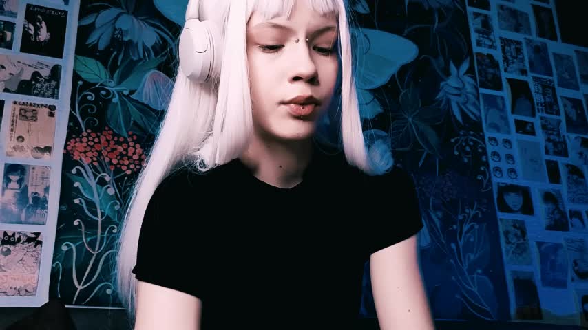 baby_monster1 Live Sex December 13, 2025