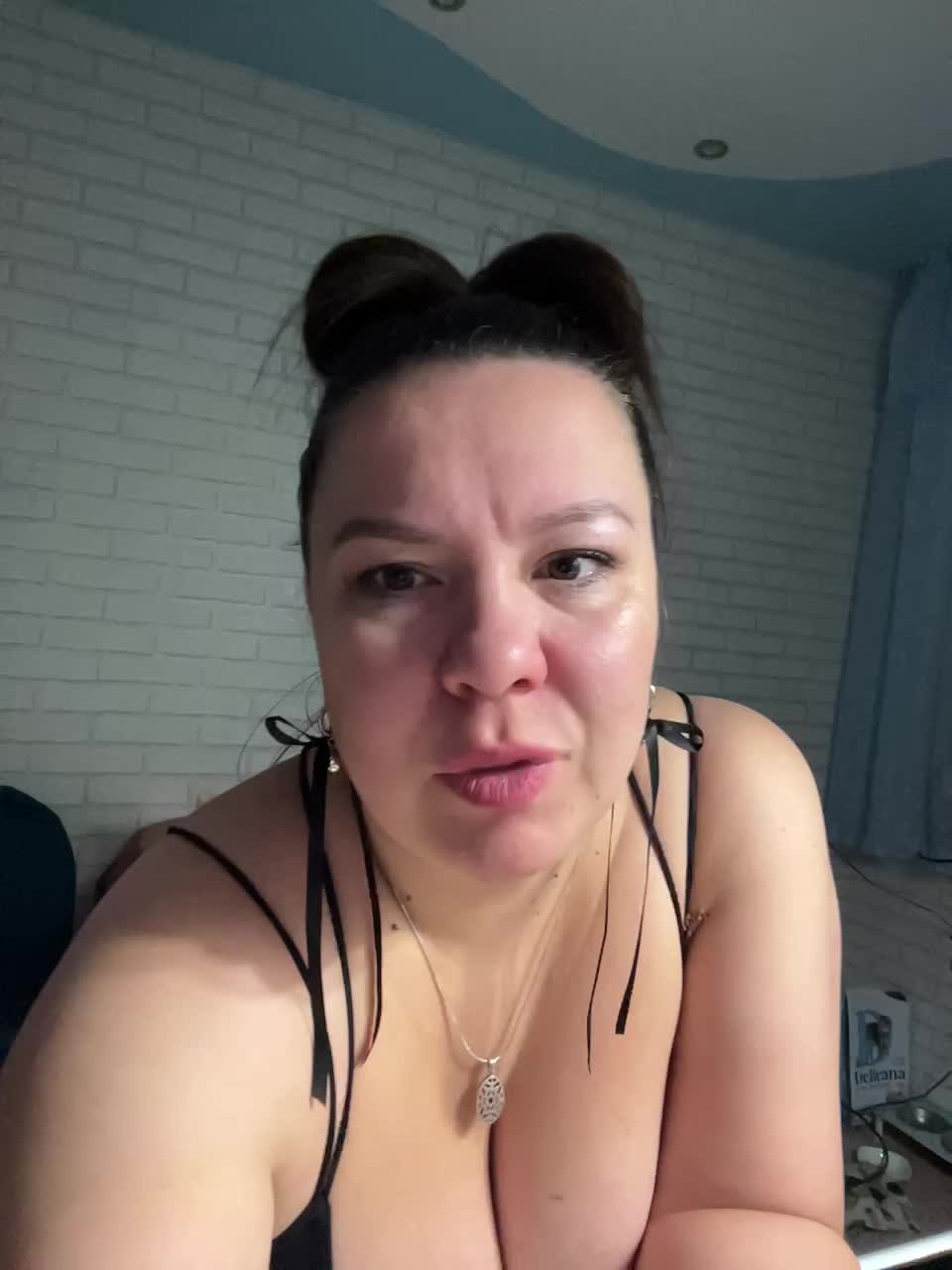 -BuSiNkA Live Sex November 6, 2025