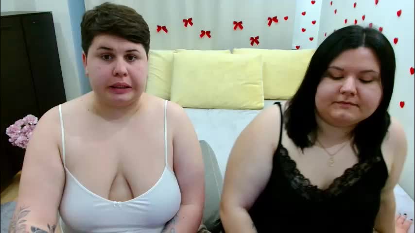 beckyandellen Live Sex December 14, 2025