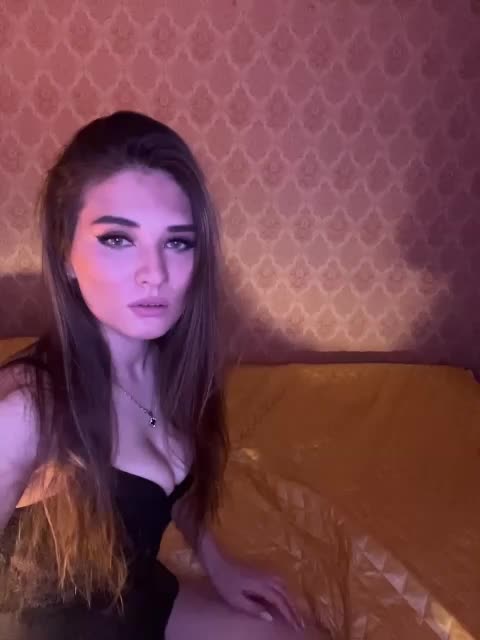 Mariii Live Sex December 13, 2025