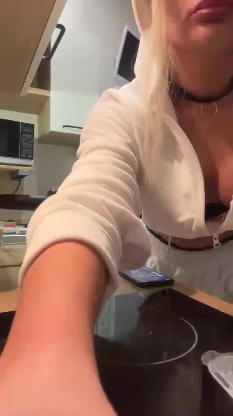 Tvoyasamka77 Live Sex December 13, 2025