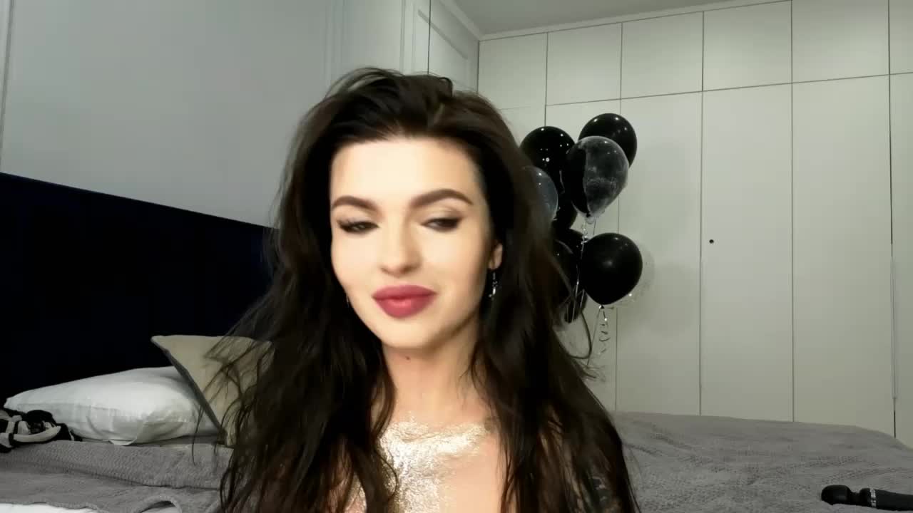 Oops_kiraa Live Sex December 15, 2025