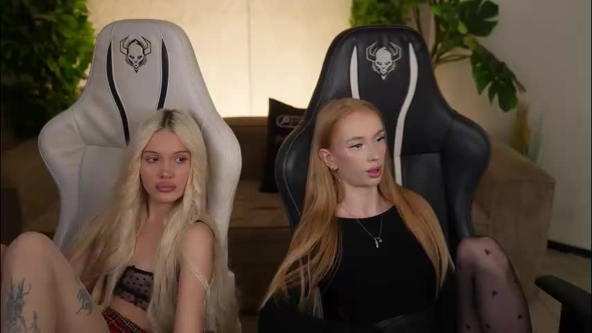 sweetdesiree_ Live Sex December 17, 2025