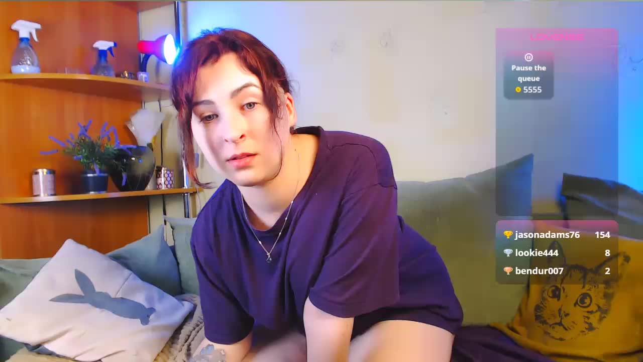 Caroline1995 Live Sex December 17, 2025