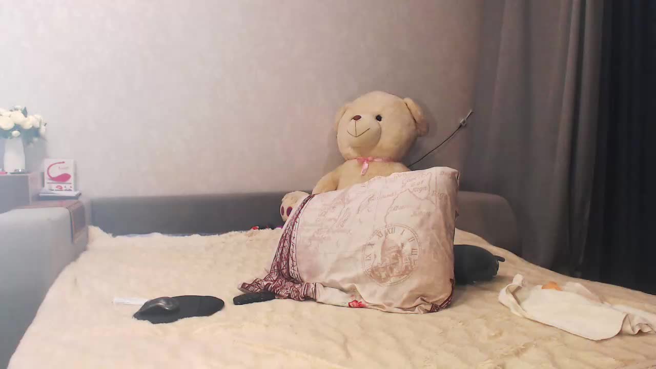 YourBarbiee Live Sex December 14, 2025