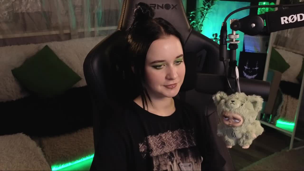 Kira_Li_Lime Live Sex December 13, 2025