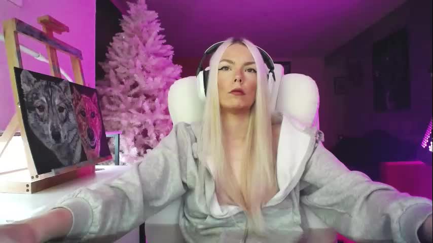 tinykylie Live Sex December 13, 2025