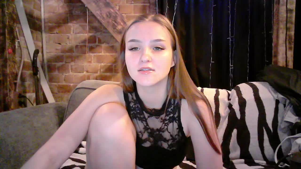 Jillian-Mel Live Sex December 15, 2025