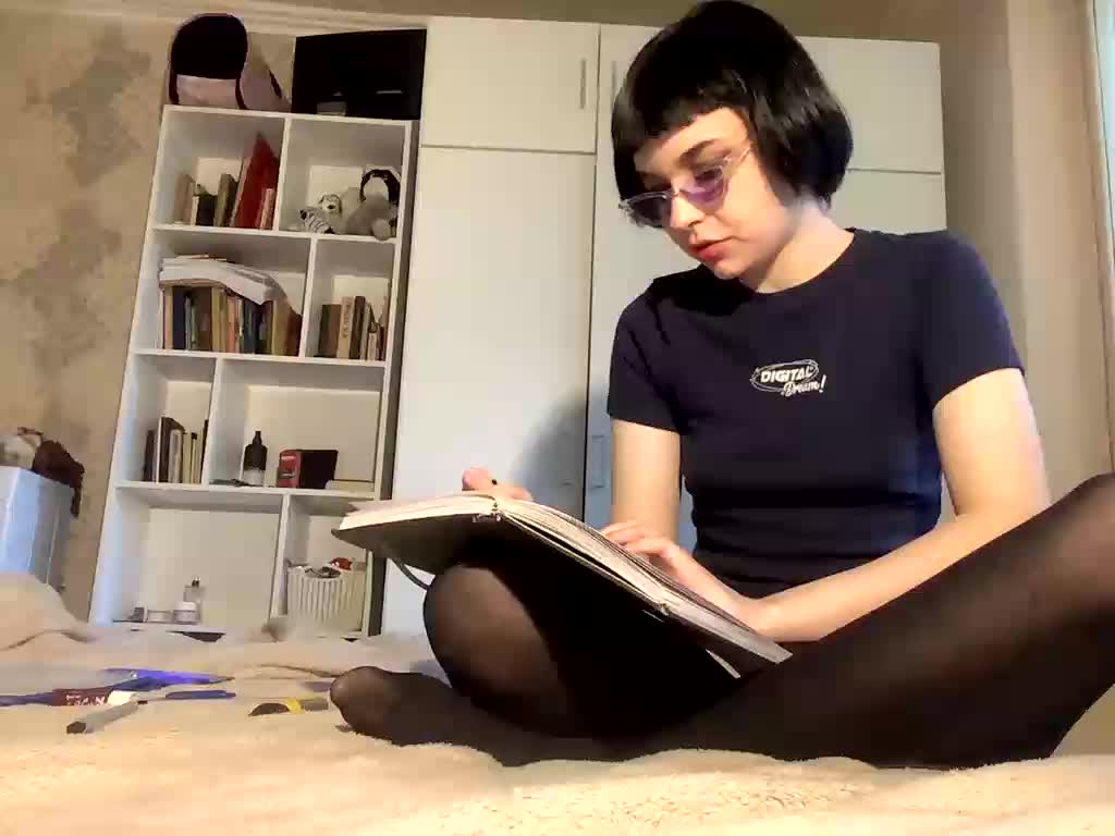 saintpiterskaya Live Sex December 13, 2025