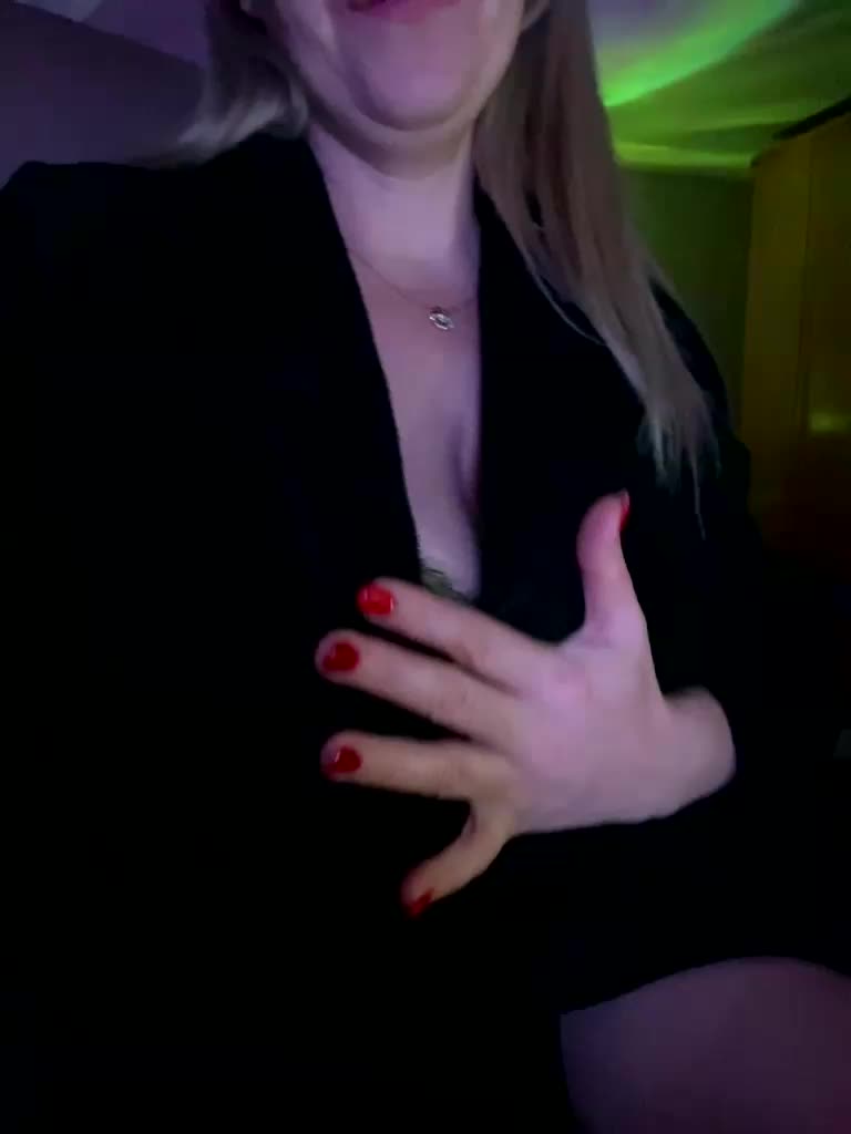 ErikaAngel Live Sex December 12, 2025