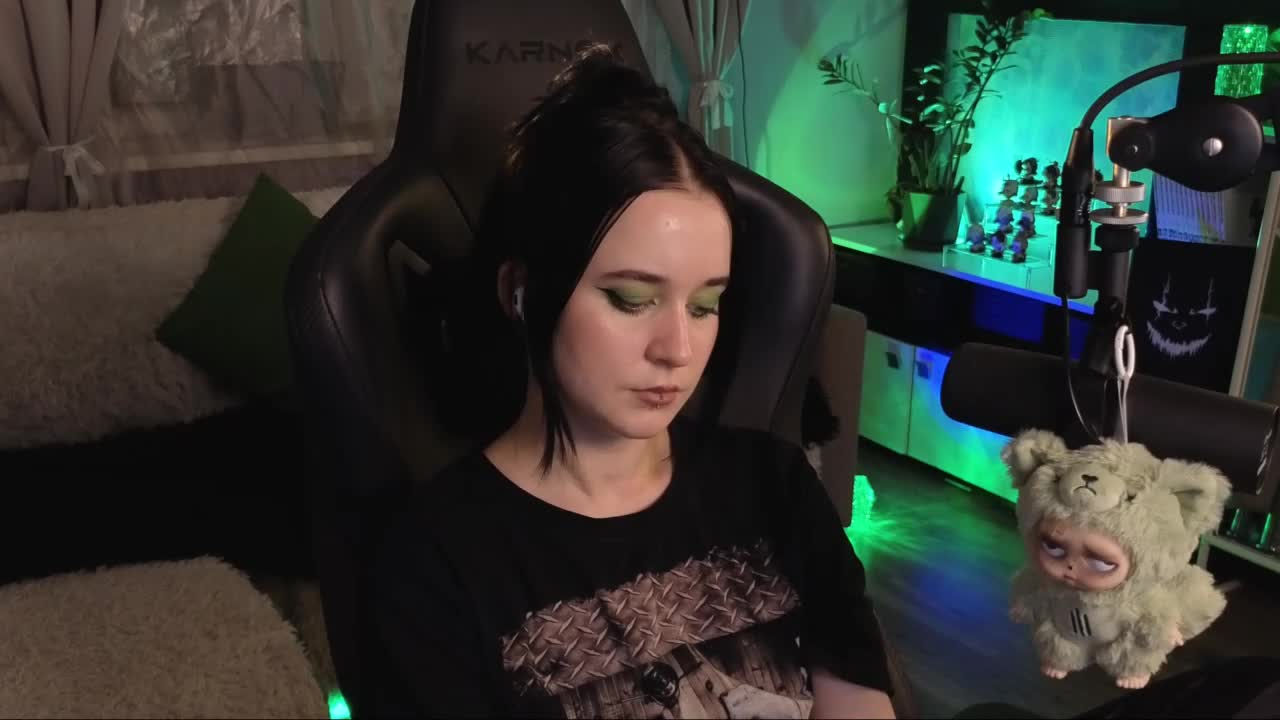 Kira_Li_Lime Live Sex December 13, 2025