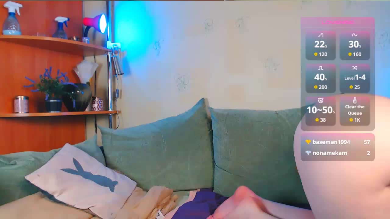 Caroline1995 Live Sex December 17, 2025