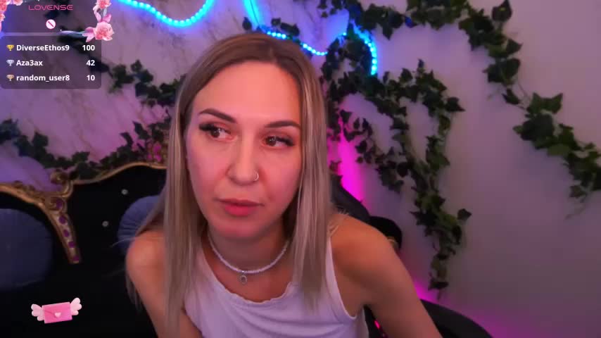 LovelyMollyy Live Sex December 14, 2025