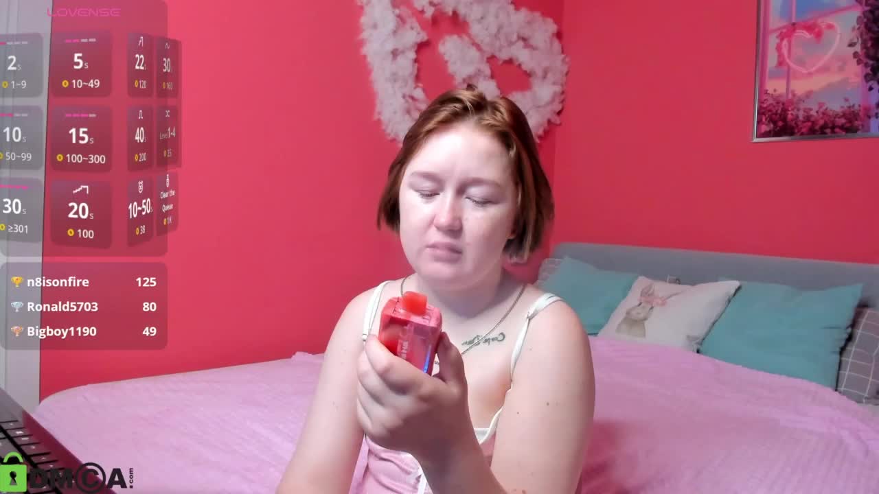 Sara-Moor Live Sex December 15, 2025