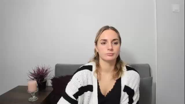 emmanaughty69 Live Sex December 13, 2025