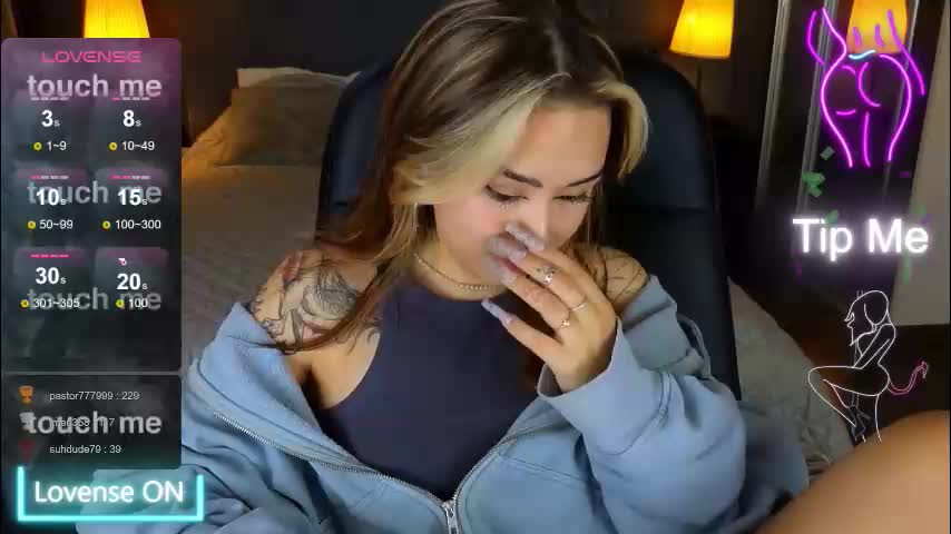 kim_brownie Live Sex December 14, 2025