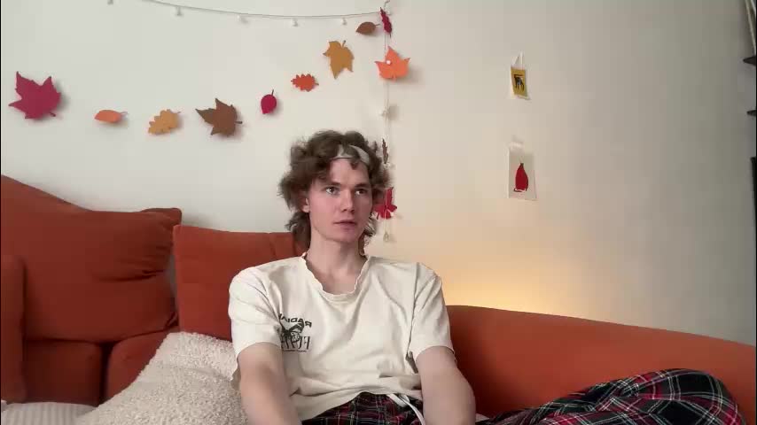 di_n_alex Live Sex December 18, 2025