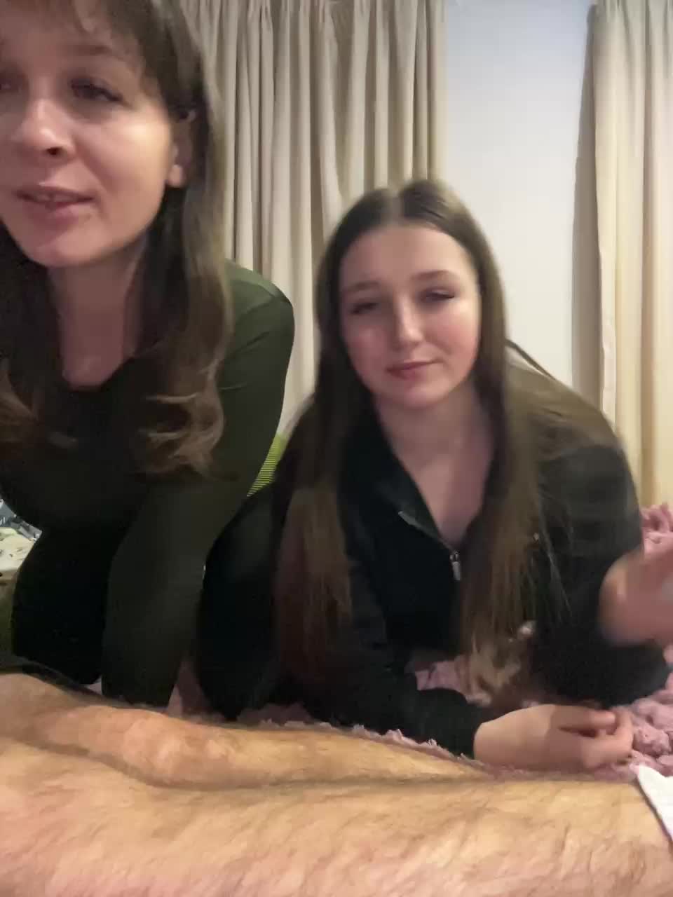 AHAHAC_HAXPEH_B_yHuTa3 Live Sex December 15, 2025