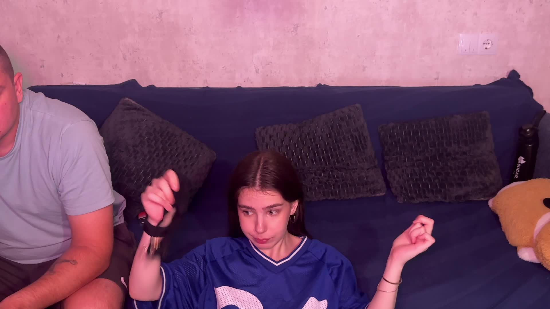 Maliinaa Live Sex December 14, 2025