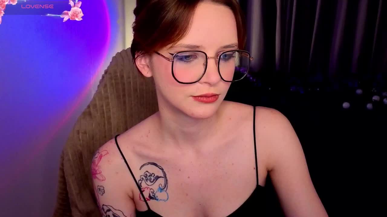 KiraMountrays Live Sex December 13, 2025