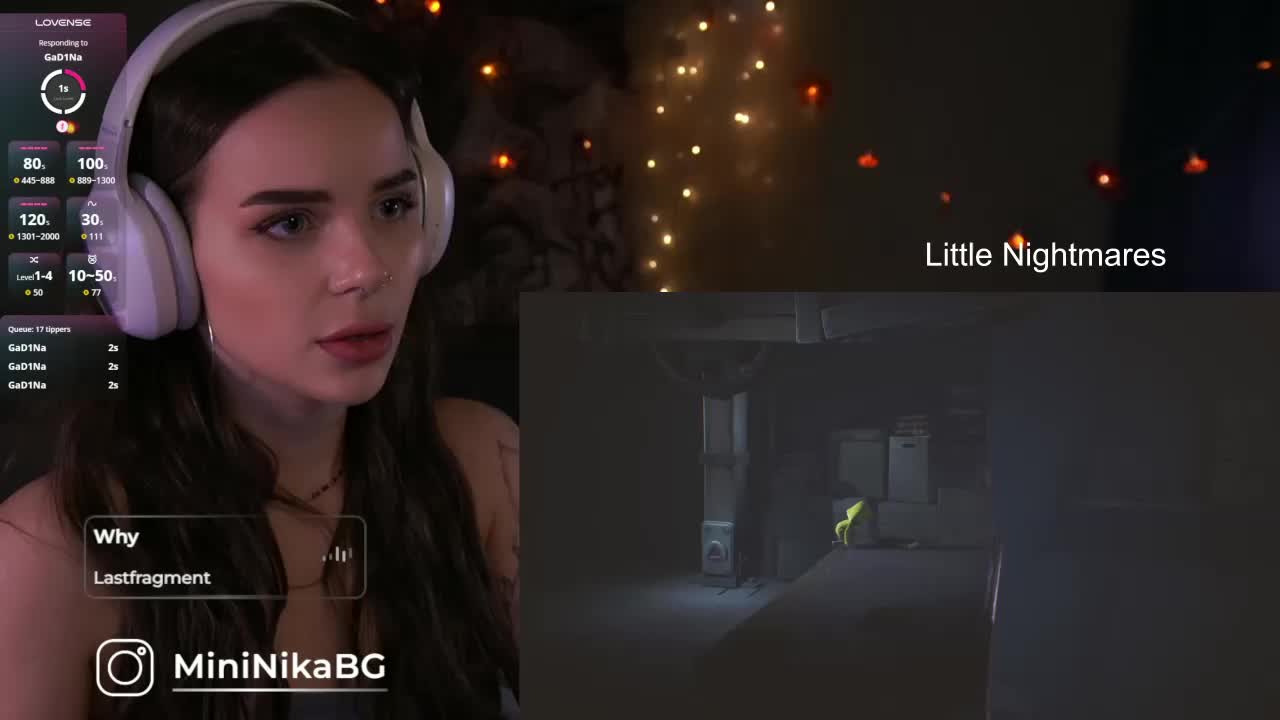 MiniNika Live Sex December 15, 2025