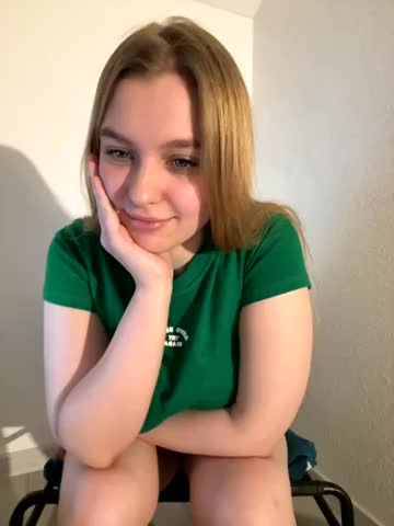 freiiaflower Live Sex December 13, 2025