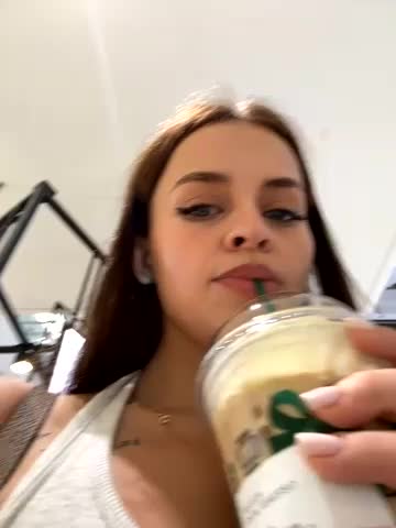 AngelinaTeller Live Sex December 13, 2025