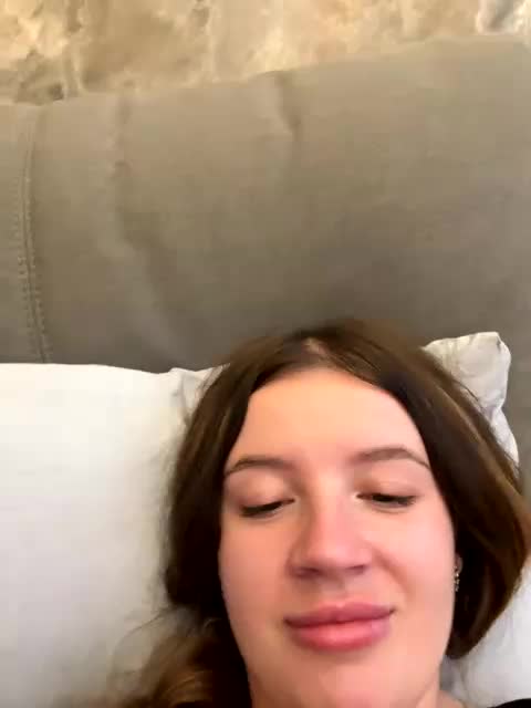 Rosalinelov Live Sex December 17, 2025