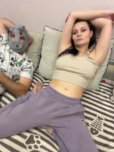 _Milashka_ Live Sex December 17, 2025