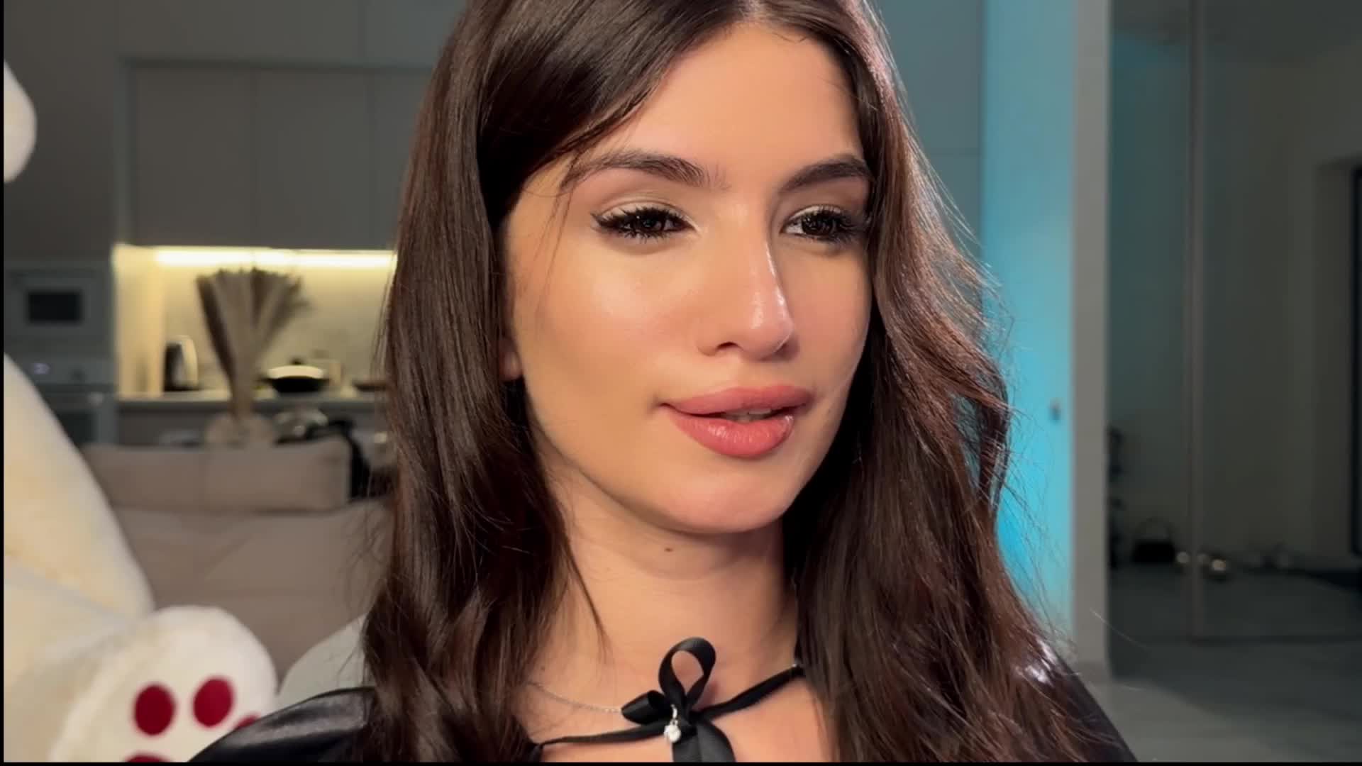 Sofi-Mi Live Sex December 15, 2025