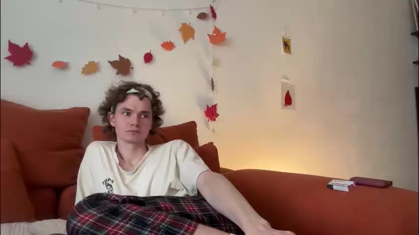 di_n_alex Live Sex December 18, 2025